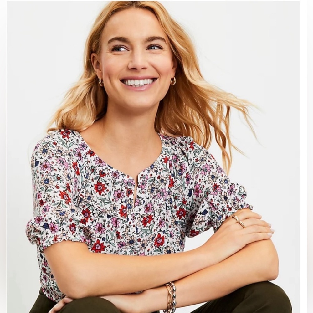 LOFT Floral split neck mixed media top - Petite